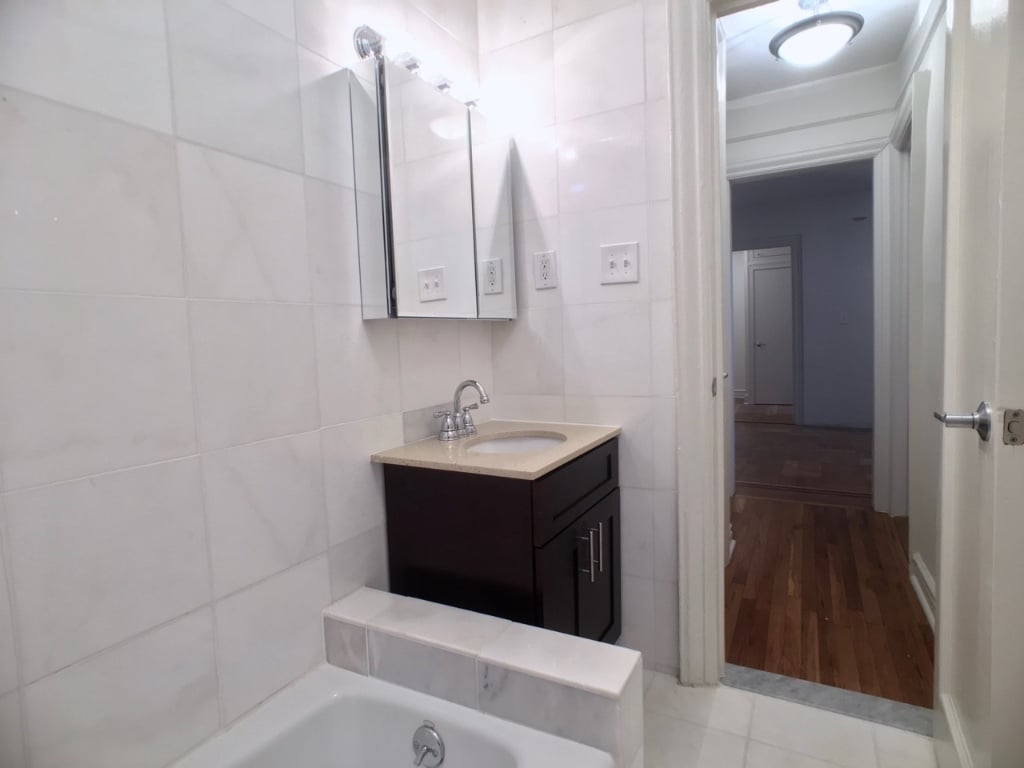 615 Fort Washington Avenue - Photo 6