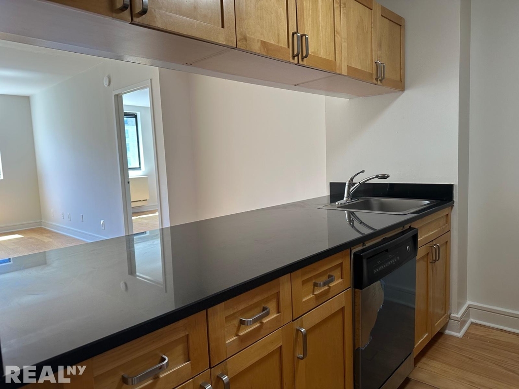 323 W 96th St - Photo 1