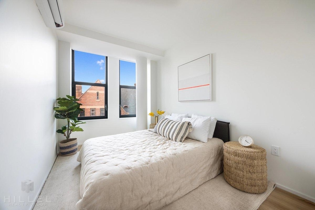 Sterling Place - Photo 11