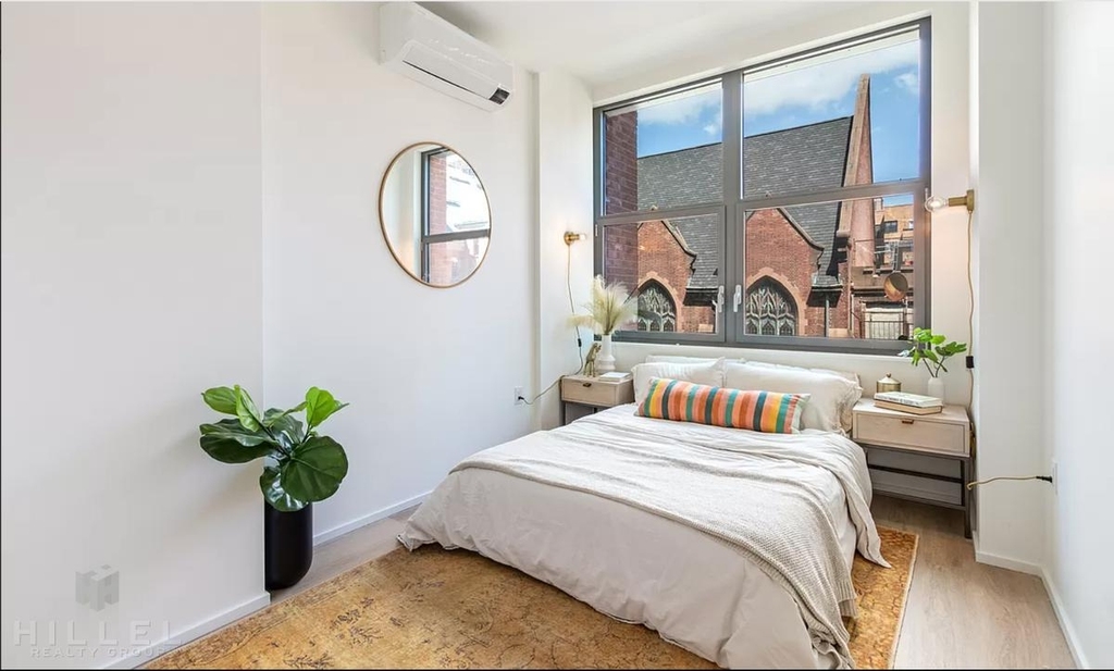 Sterling Place - Photo 14