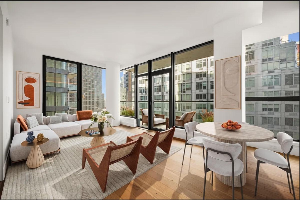 Rockwell Pl - Photo 0