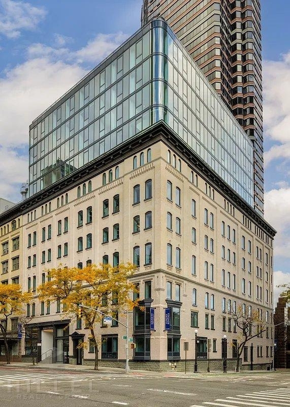1st Avenue - Photo 9