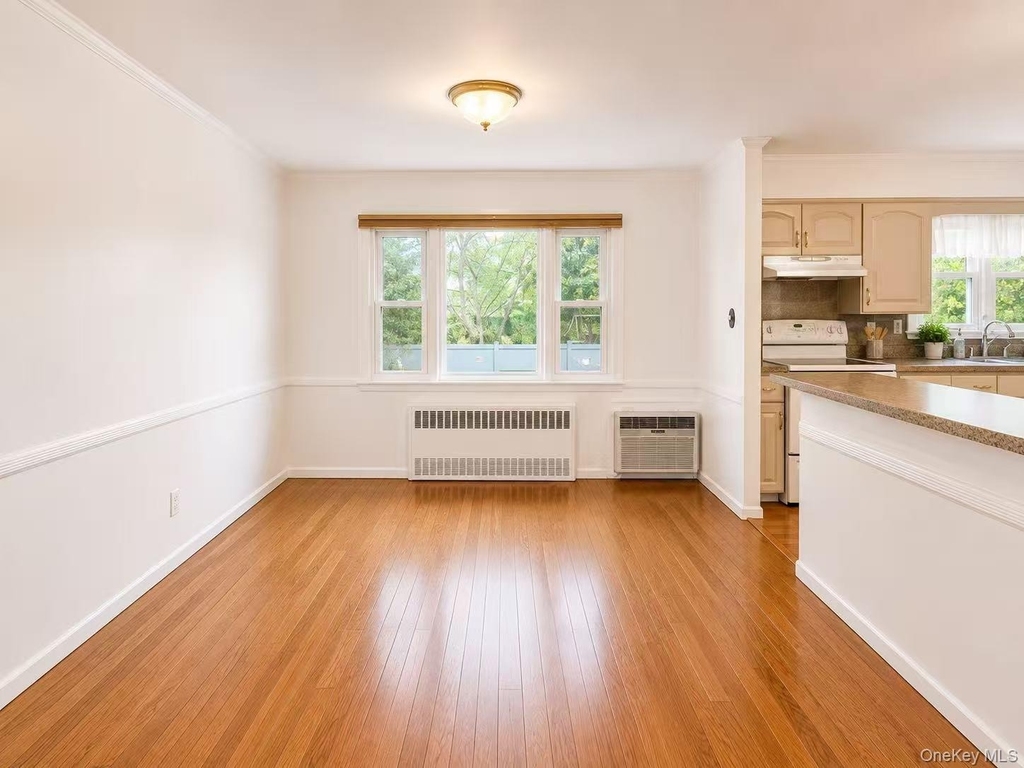 757 Leslie Lane - Photo 5