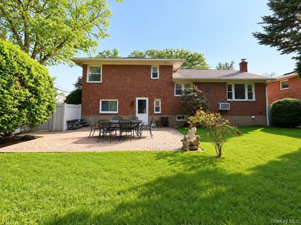 757 Leslie Lane - Photo 18