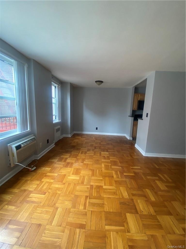 4 Sadore Lane - Photo 2