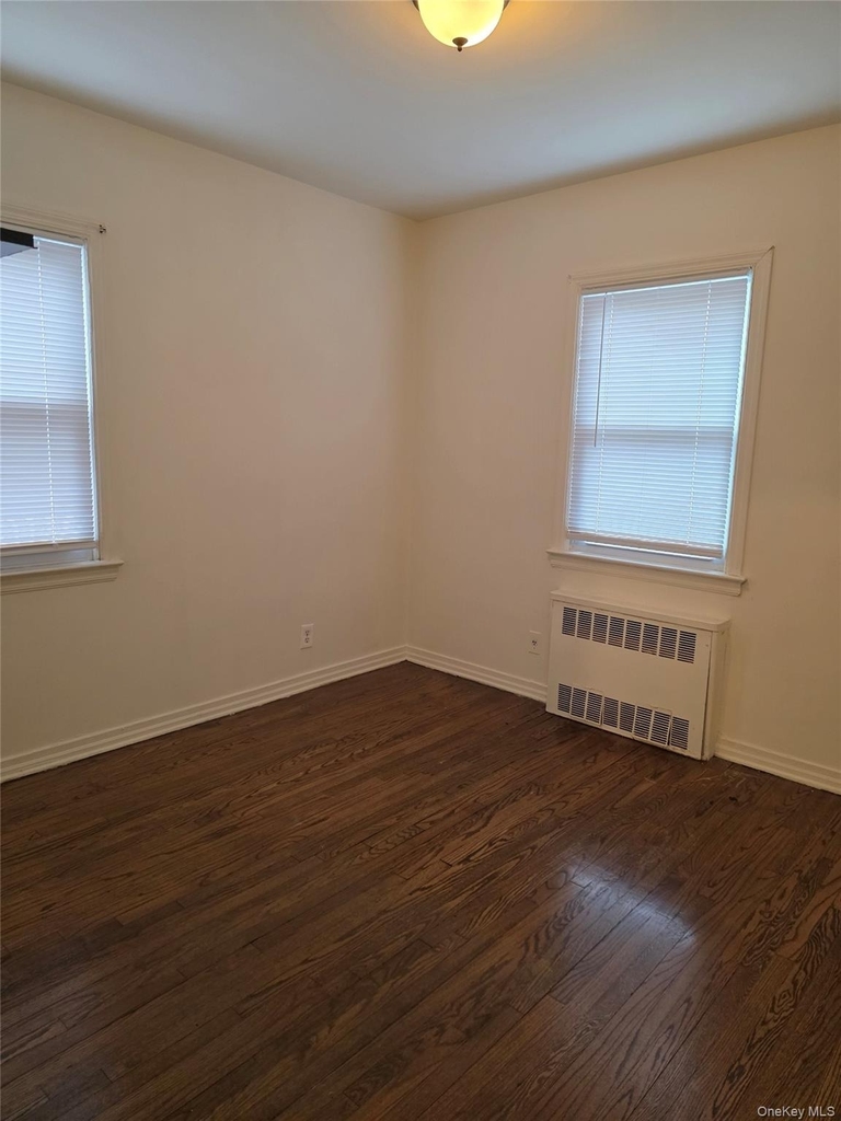57-35 Parsons Boulevard - Photo 7