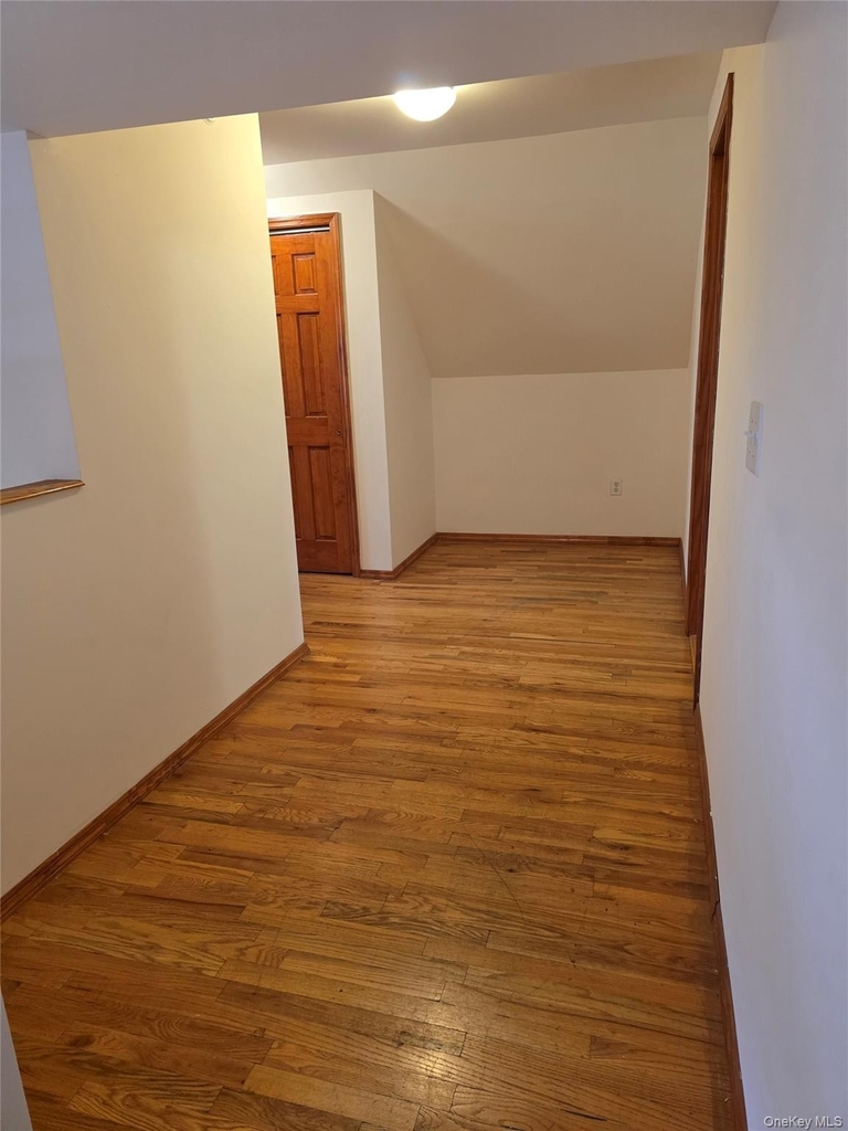 57-35 Parsons Boulevard - Photo 11
