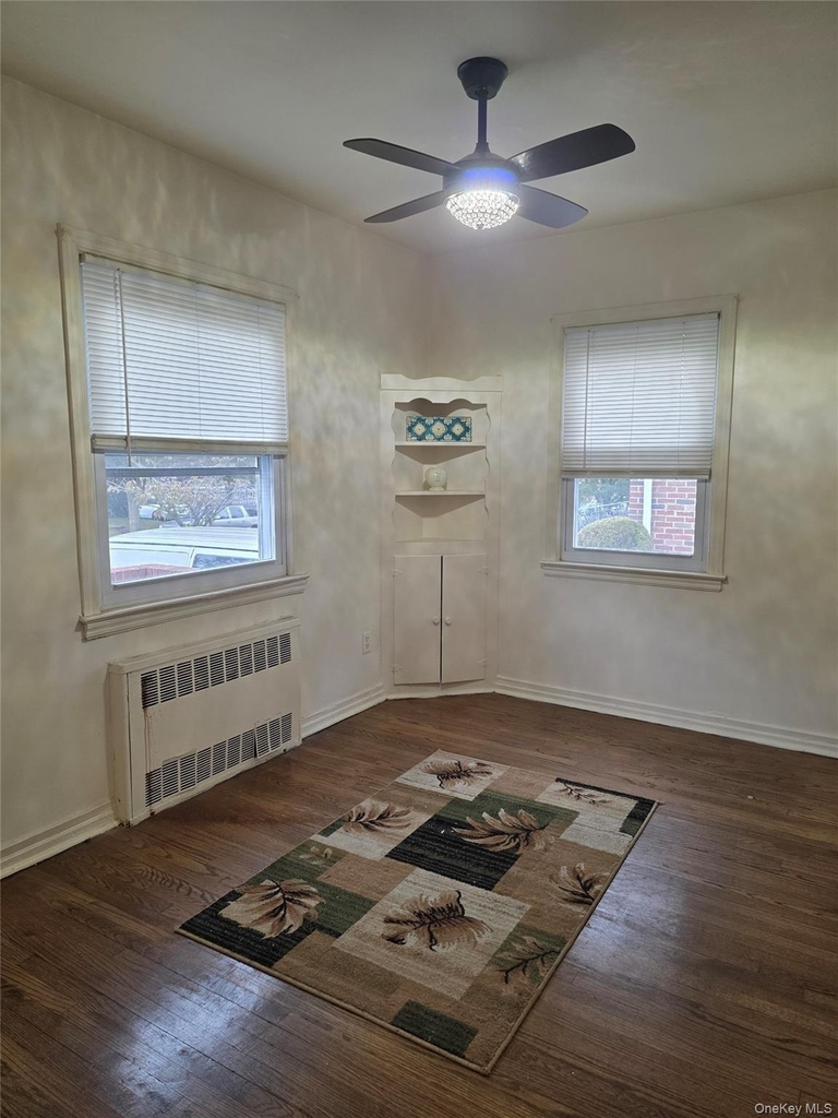 57-35 Parsons Boulevard - Photo 3