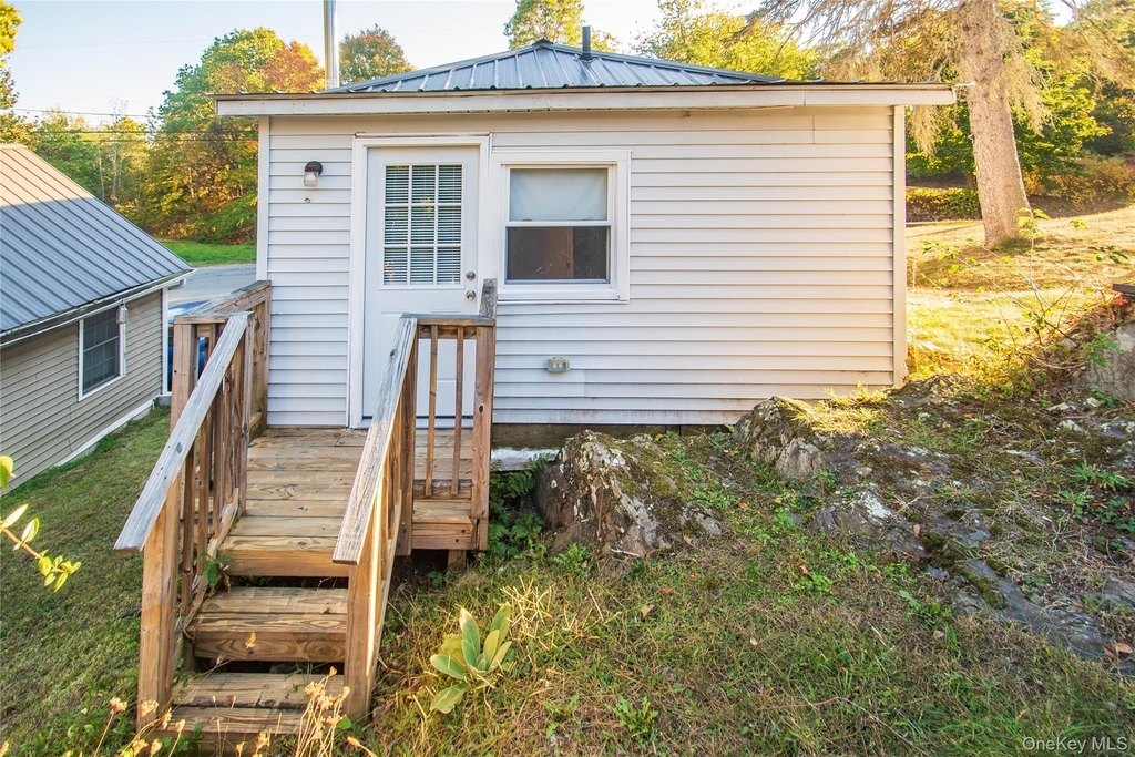 206 South Street - Photo 2