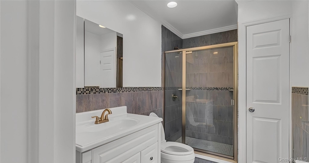 136 Lee Road - Photo 11
