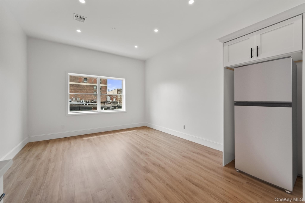 48 North Street - Photo 5