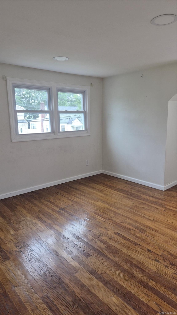 94 Gates Avenue - Photo 11