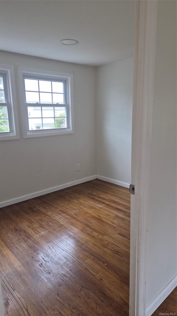94 Gates Avenue - Photo 10