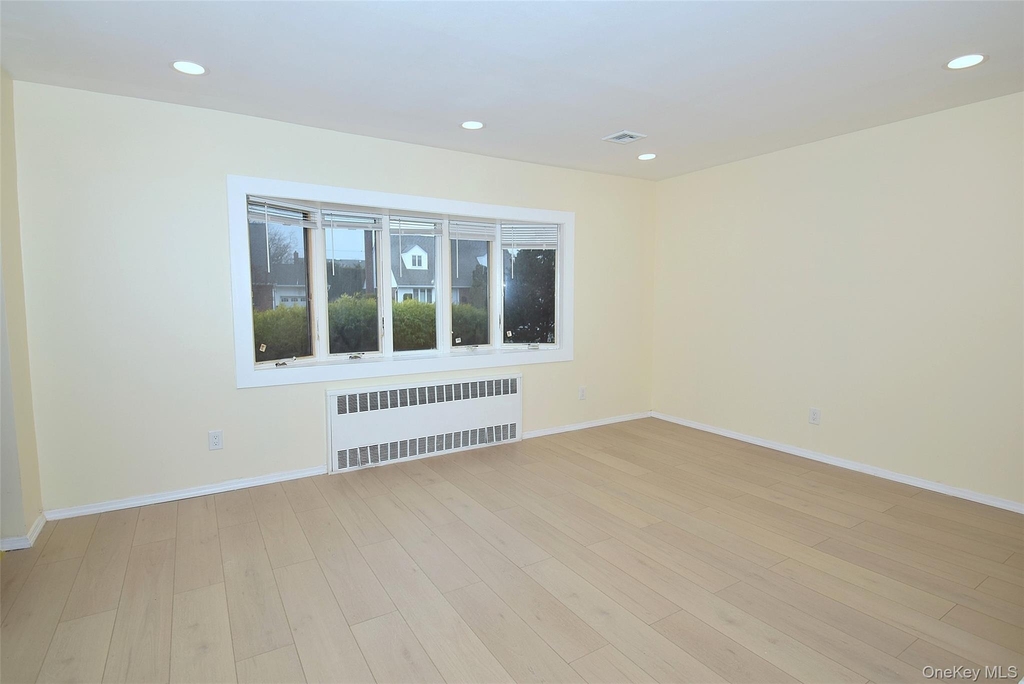37 Amby Avenue - Photo 1