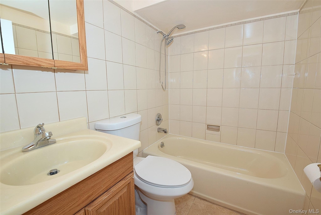 37 Amby Avenue - Photo 11