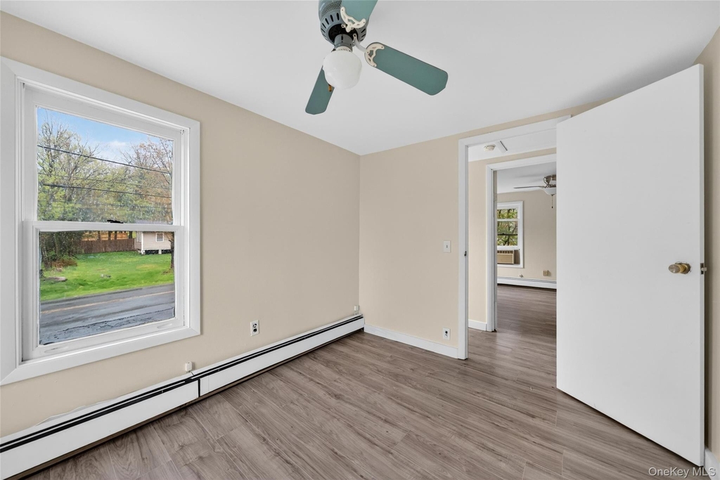 41 Rock Ridge Avenue - Photo 17