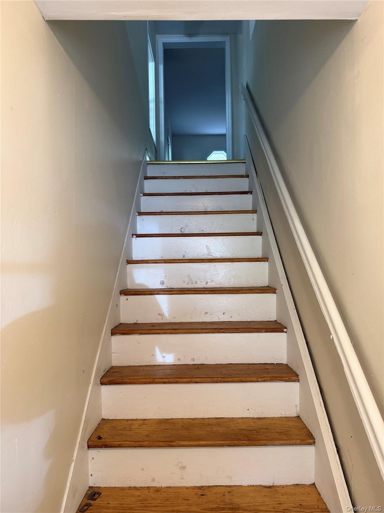 247 Sprague Avenue - Photo 1