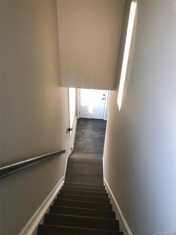 281 Dogwood Avenue - Photo 5