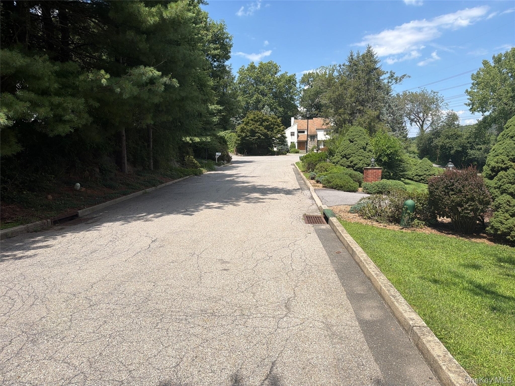 6 Raven Way - Photo 0