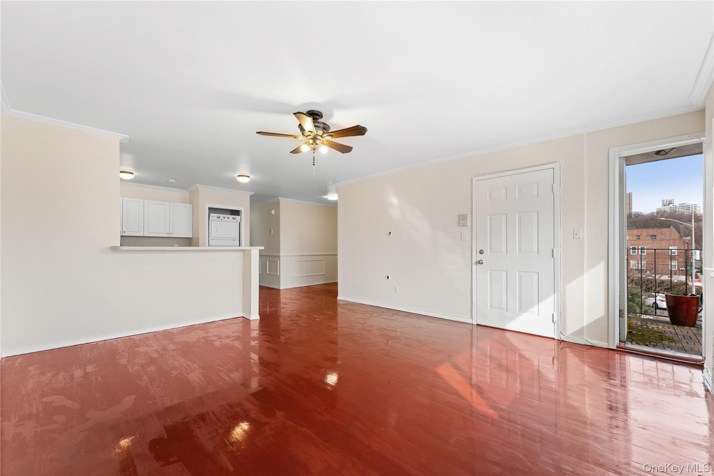 84-120 Austin St - Photo 1