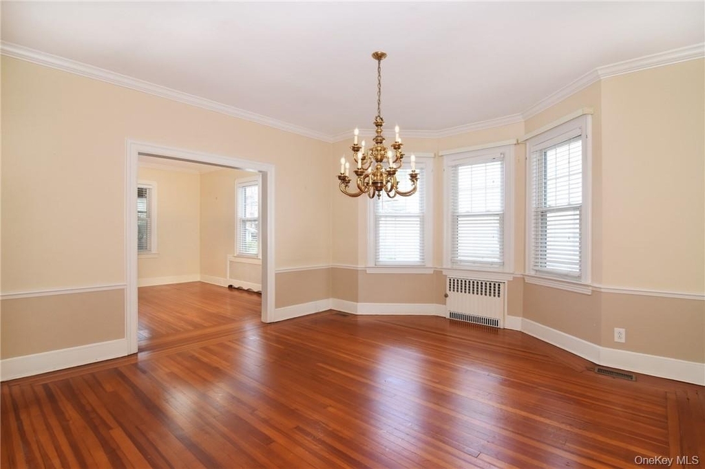 218 Second Avenue - Photo 7
