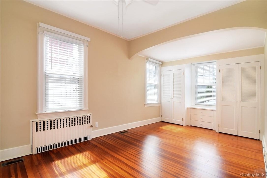 218 Second Avenue - Photo 12