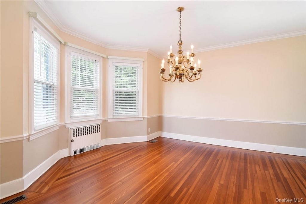 218 Second Avenue - Photo 6