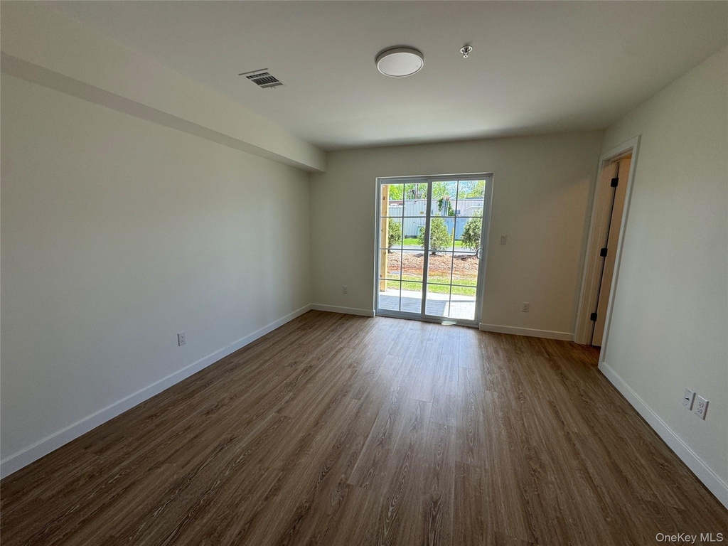 13 Park Avenue - Photo 6