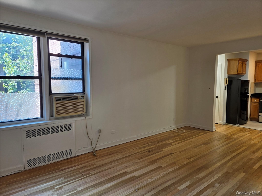 99-63 66th Avenue - Photo 4