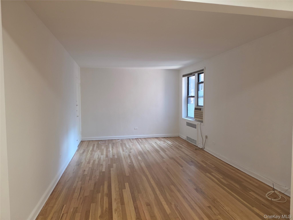 99-63 66th Avenue - Photo 3