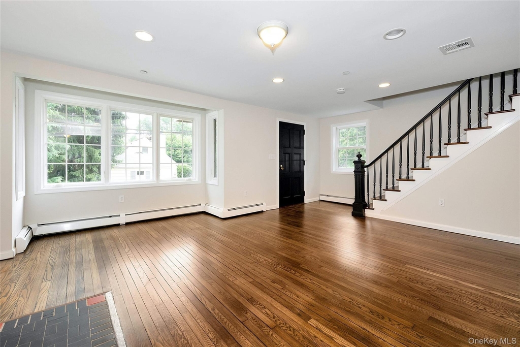 181 Washington Street - Photo 11