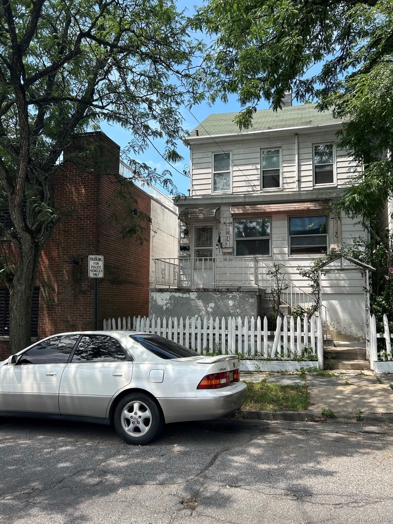 18 N 6th Avenue - Photo 0