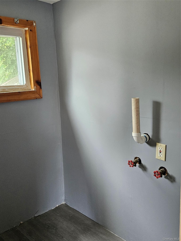 81 Franklin Street - Photo 12
