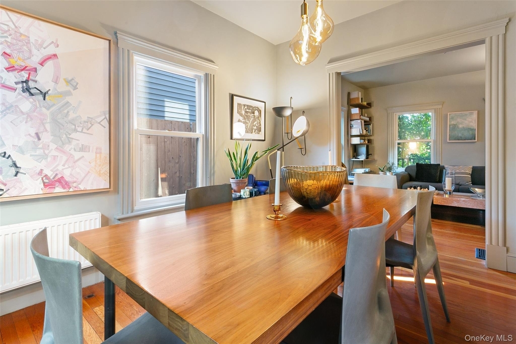 27 Spring Street - Photo 8