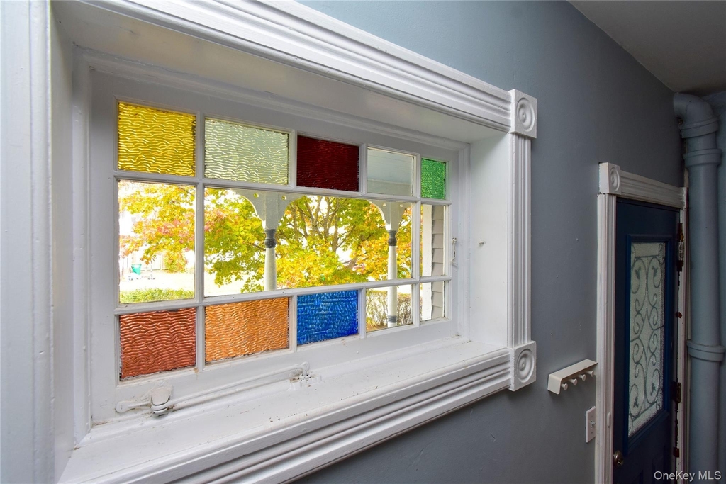 79 Rombout Avenue - Photo 3