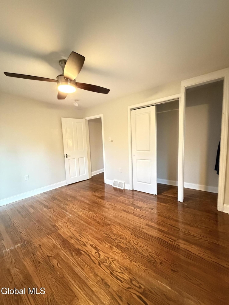 1422 Regent Street - Photo 16