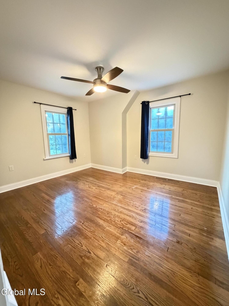 1422 Regent Street - Photo 15
