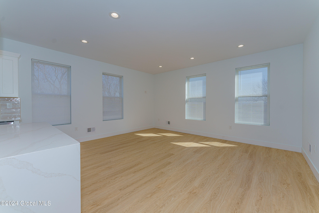 1133 Loudon Road - Photo 14