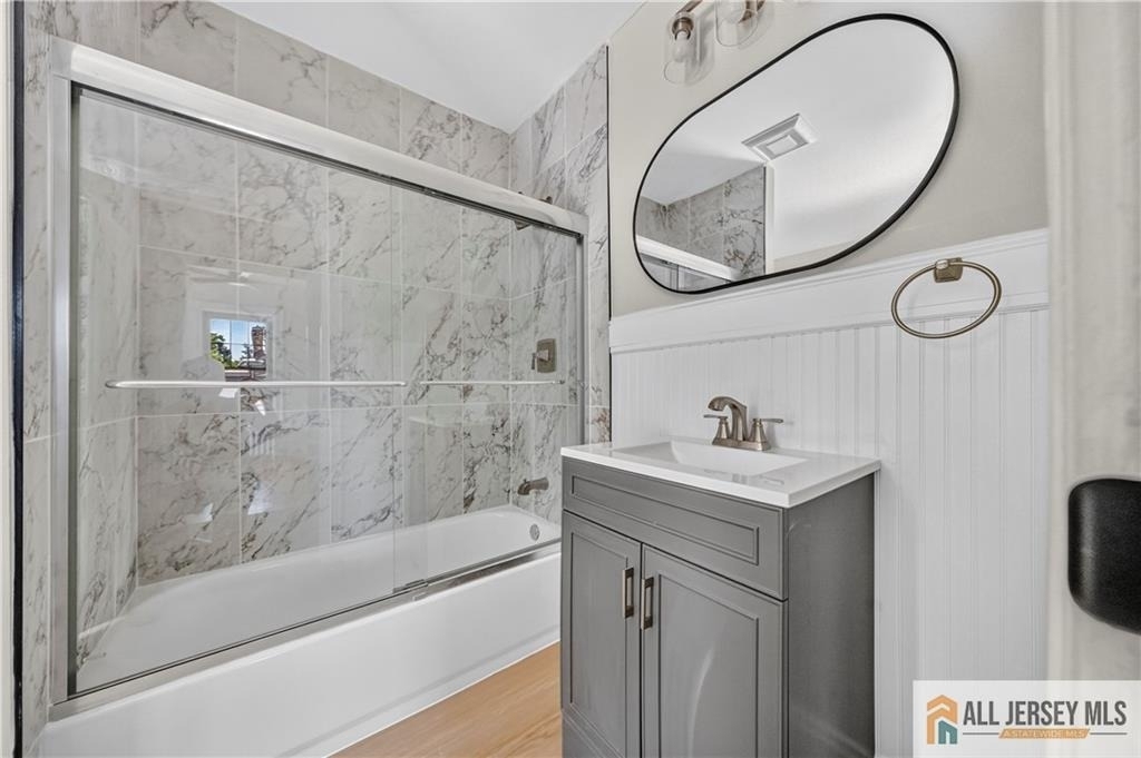 1048 Prospect Street - Photo 14