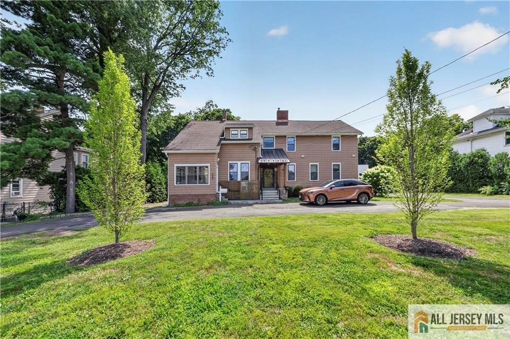 1048 Prospect Street - Photo 0