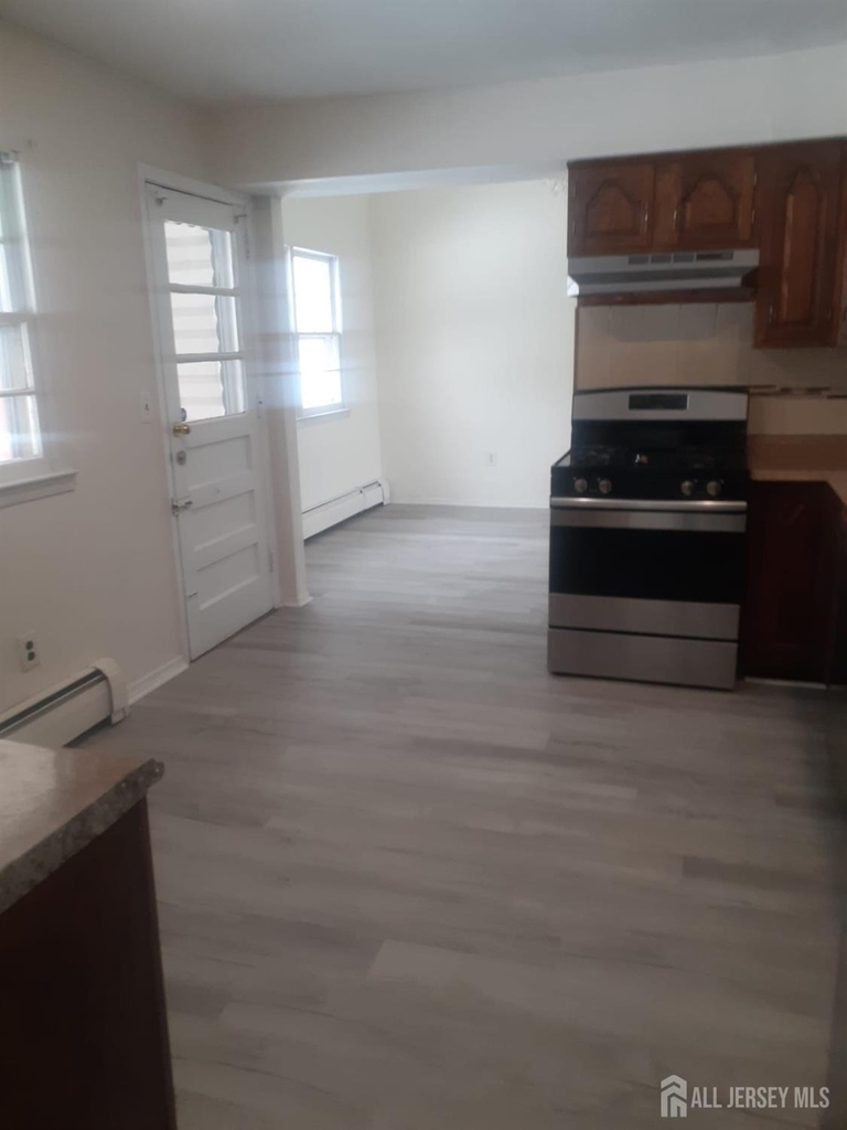 1776 Oak Tree Road - Photo 4