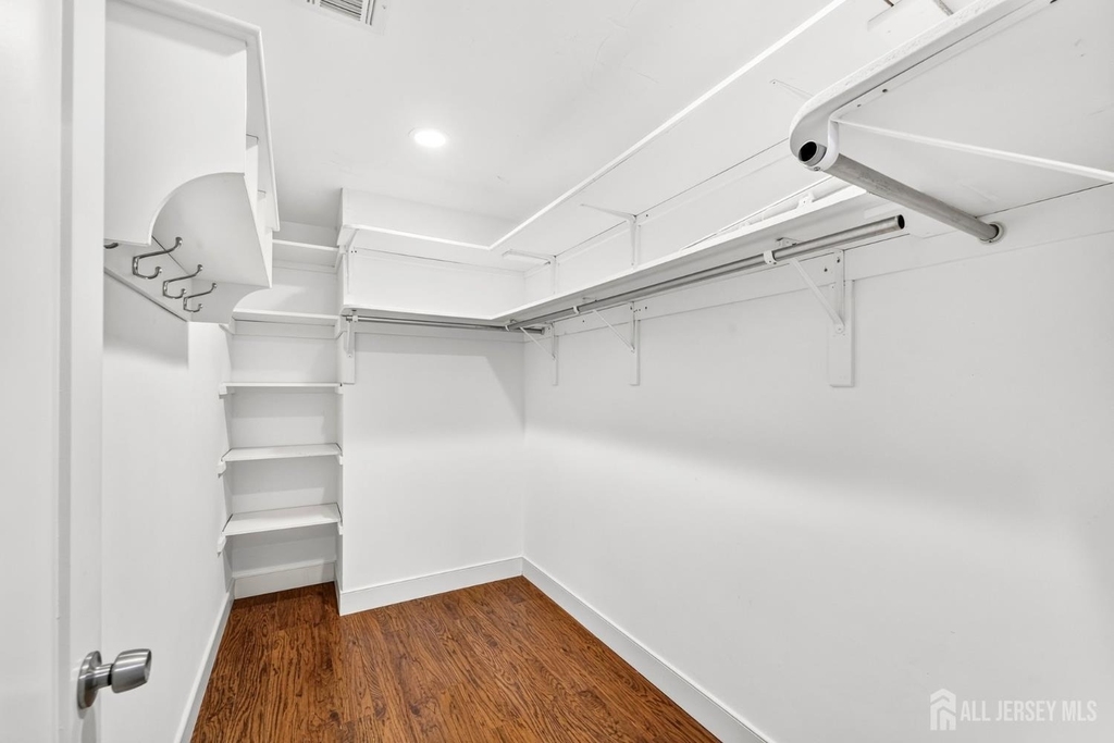 262 Prospect Avenue - Photo 29