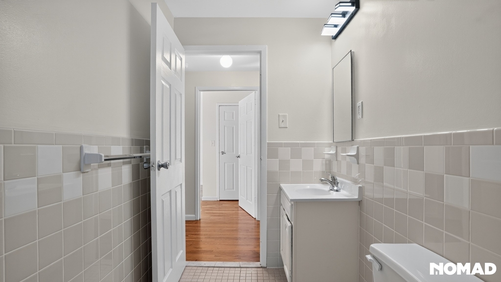 747 Essex Street - Photo 27