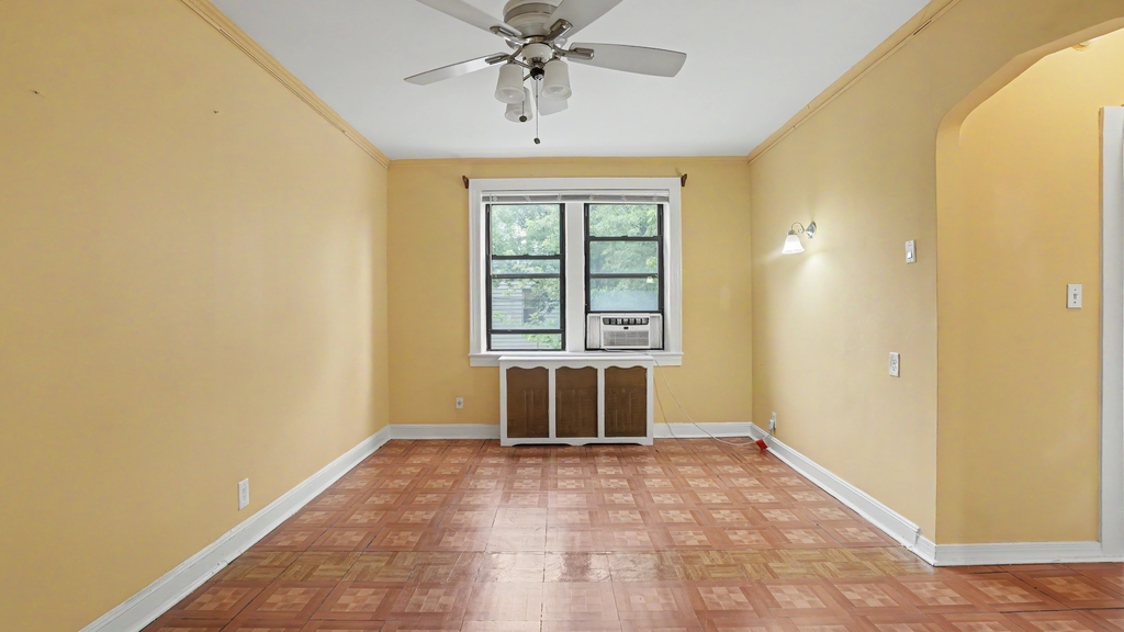 491 Grandview Avenue - Photo 4