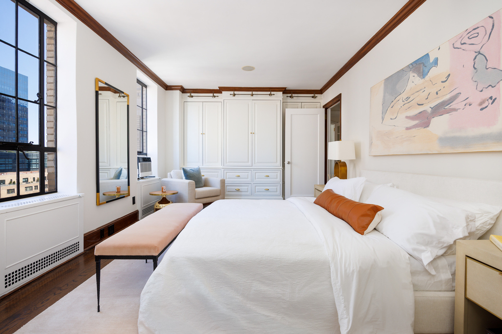 350 W 57th Street - Photo 3