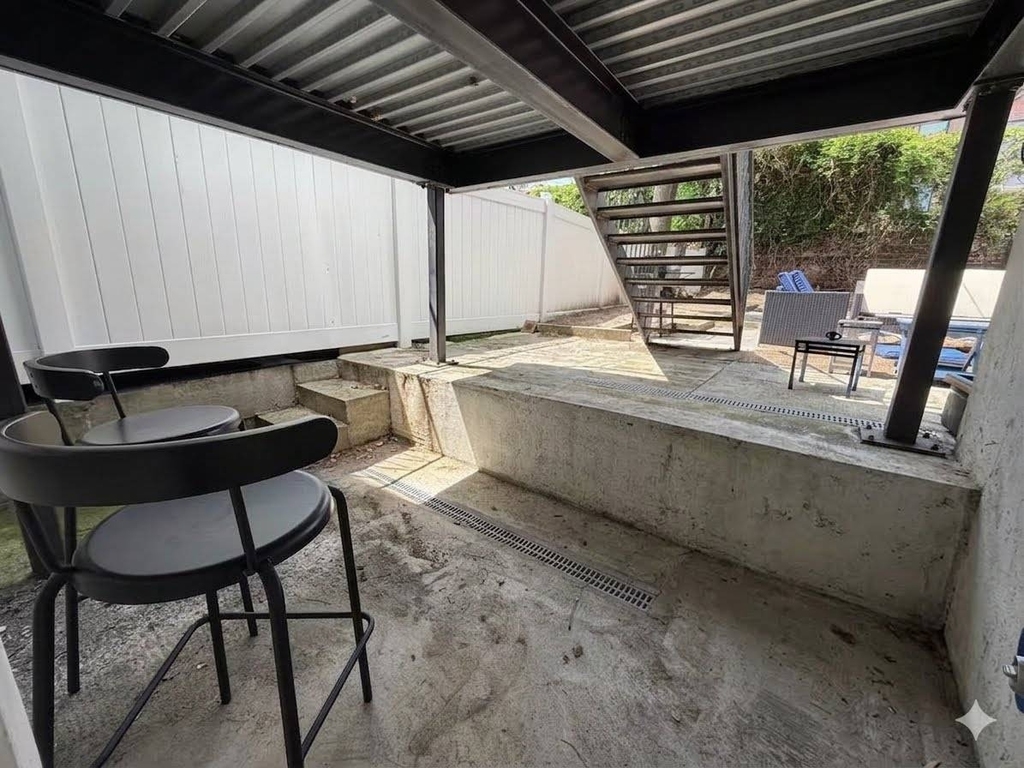 75 Woodbine Street - Photo 8