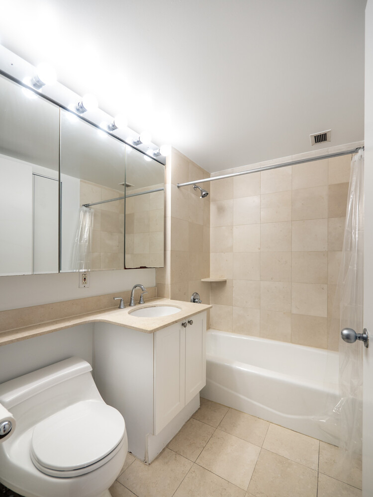 308 E 38th Street - Photo 11