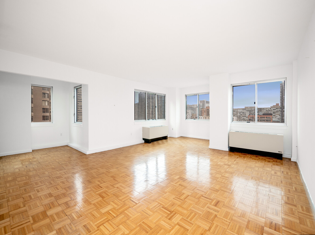 308 E 38th Street - Photo 1