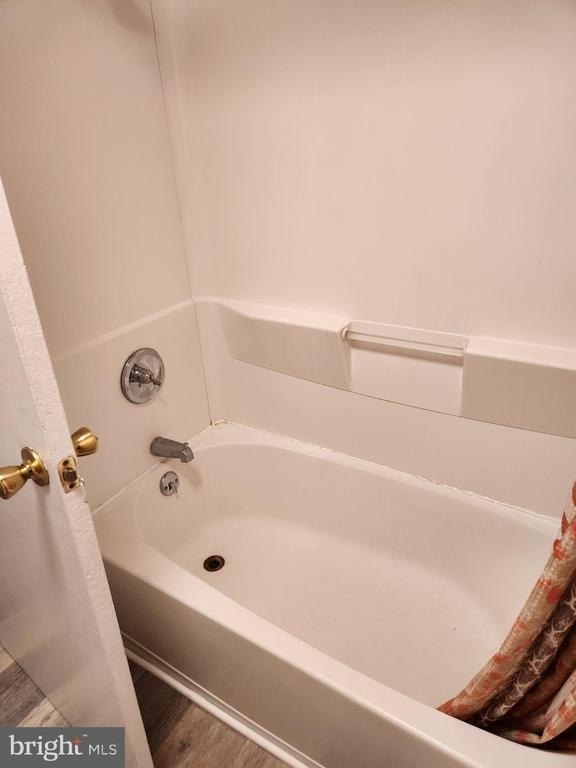 110 N Main Street - Photo 8