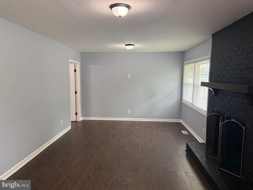 4112 Midway Street - Photo 5